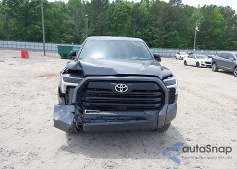 2024 Toyota Tundra Sr5 4Wd z USA, uszkodzony, nr VIN 5TFLA5DB5RX233640